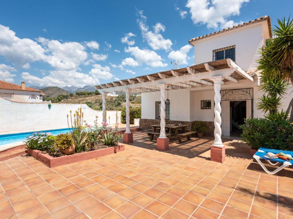 Villa Romeral By Interhome Нерха Экстерьер фото